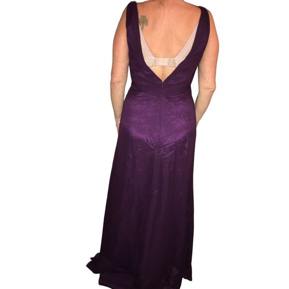 Jim Hjelm Occasions Deep Purple Slight Plunging V Neckline Prom Dress size tru 6 - Picture 2 of 13